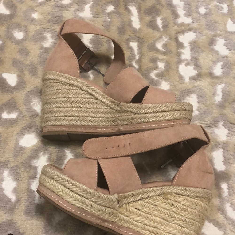 Wedge espadrilles